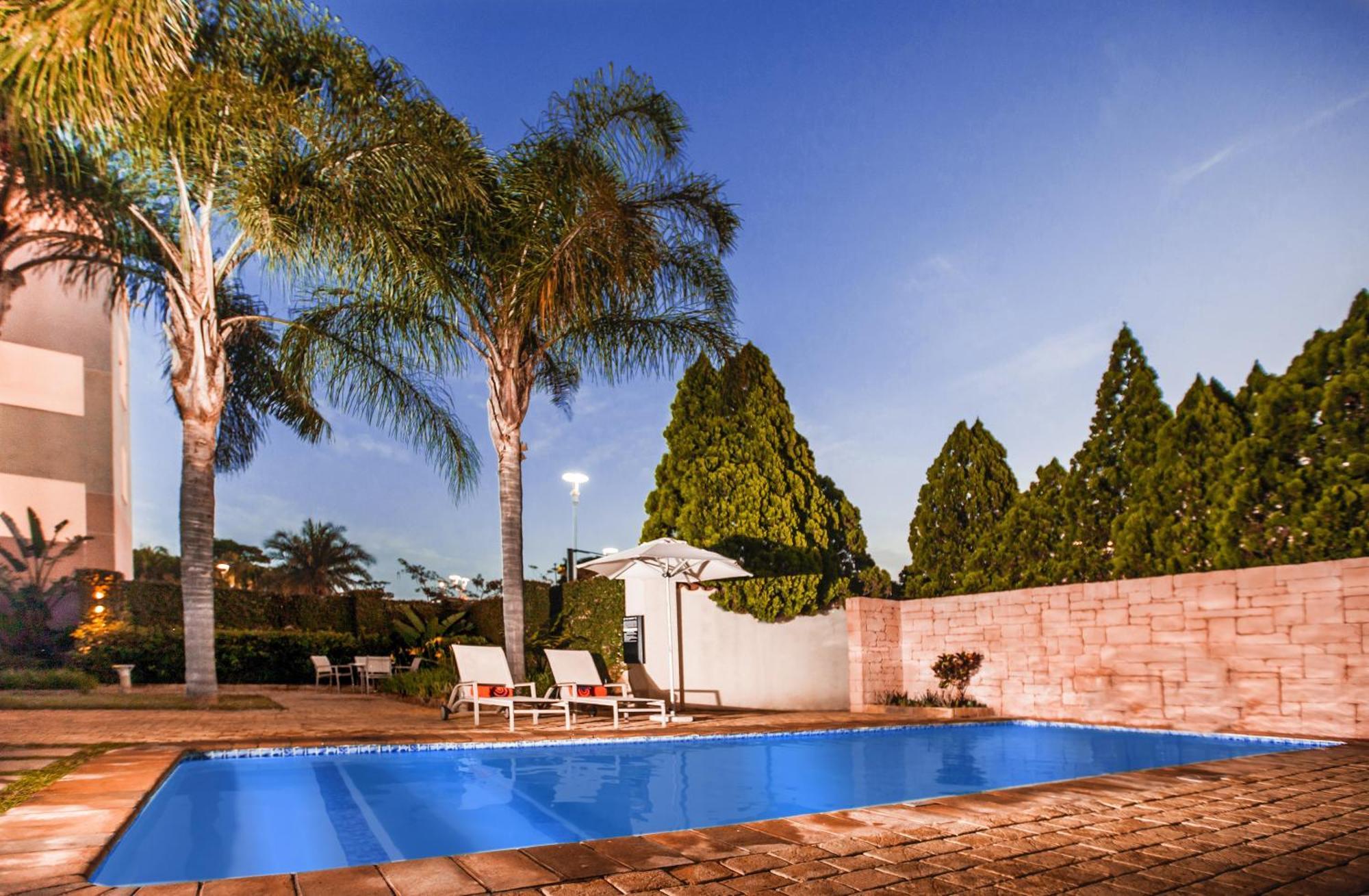 Golden Horse Hotel Pietermaritzburg Exterior photo
